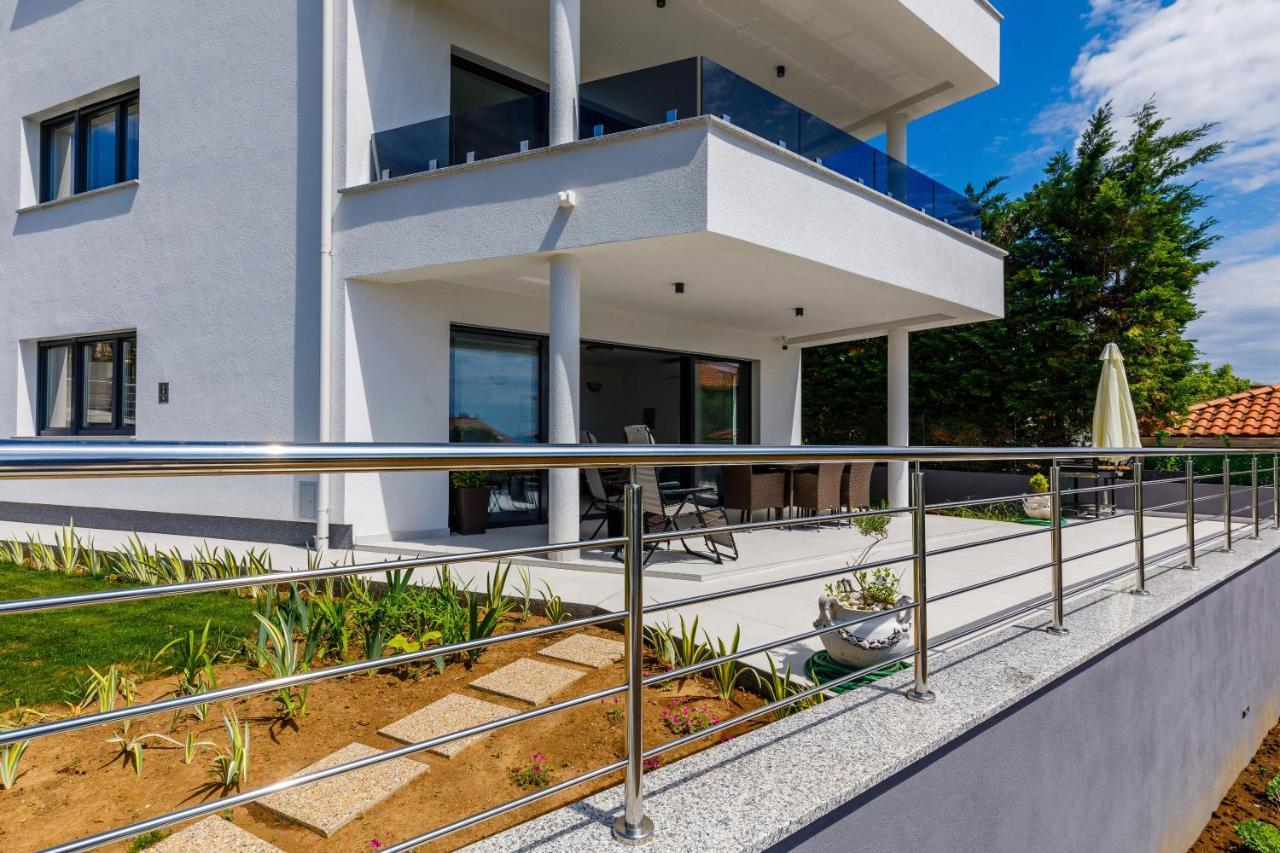 Apartment "Villa M" Kostrena Exteriér fotografie